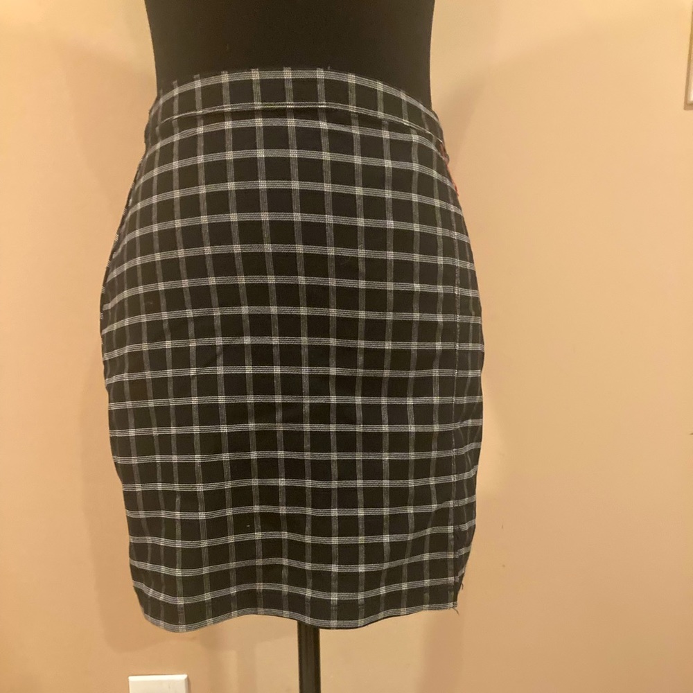 Plaid mini skirt